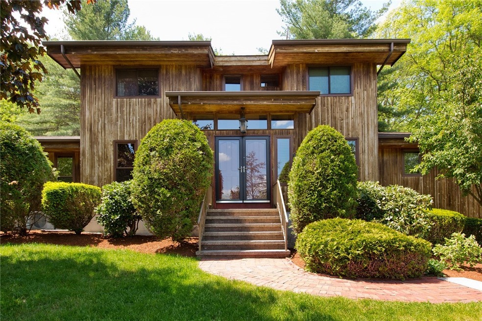 8 Taber Hill Rd, North Smithfield, RI 02896 - photo 1