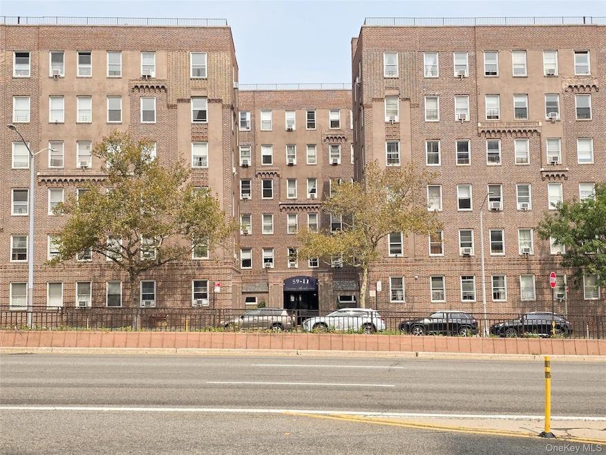 59-11 Queens Blvd unit 5H, Woodside, NY 11377 - photo 1