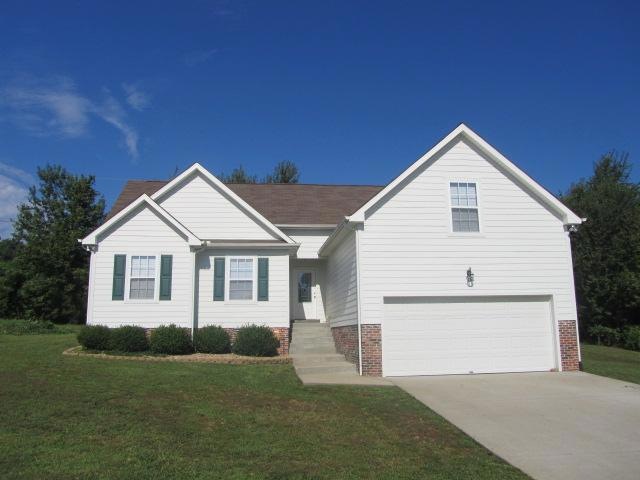 Picture Perfect Curb Appeal!