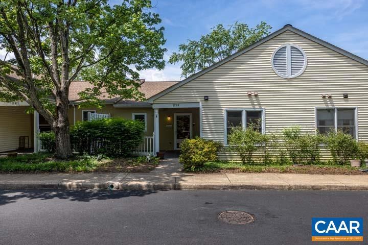 1204 Partridge Ln, Charlottesville, VA 22901 - photo 1