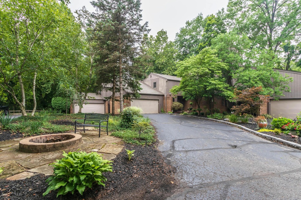 5251 Coppertree Lane