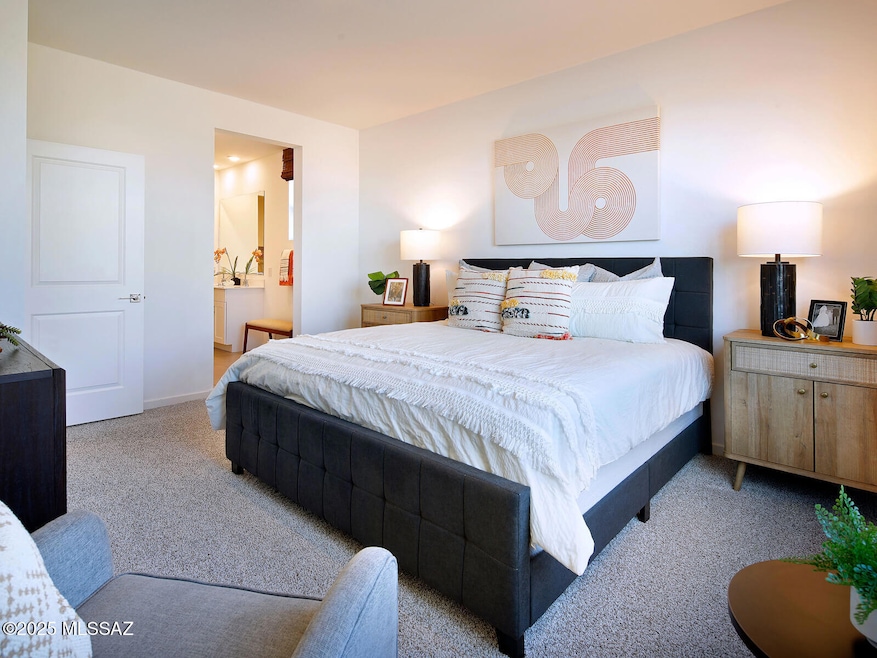 1820 B model bedroom