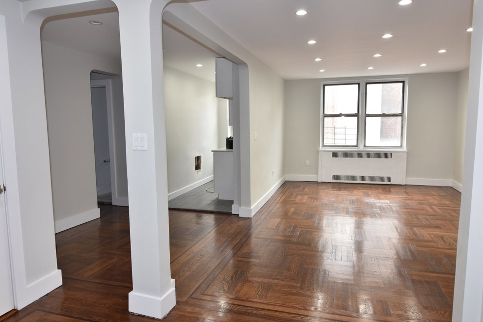 4395 Broadway unit 3G, New York, NY 10040 - photo 1