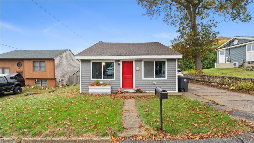 21 Darton St, Coventry, RI 02816 - photo 1