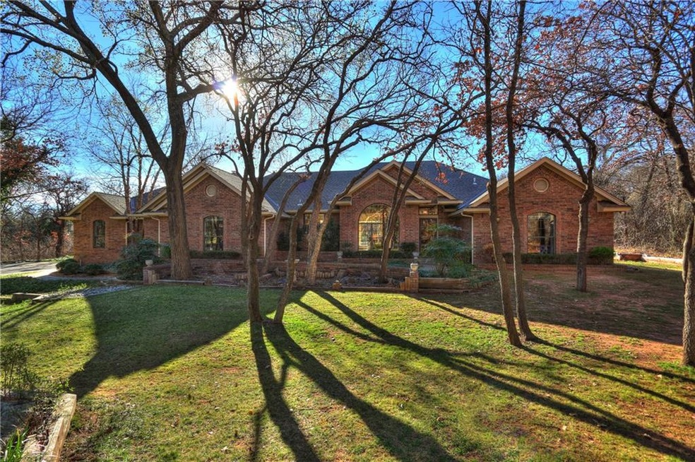 2819 Bobwhite Trail, Edmond, OK 73025 - photo 1