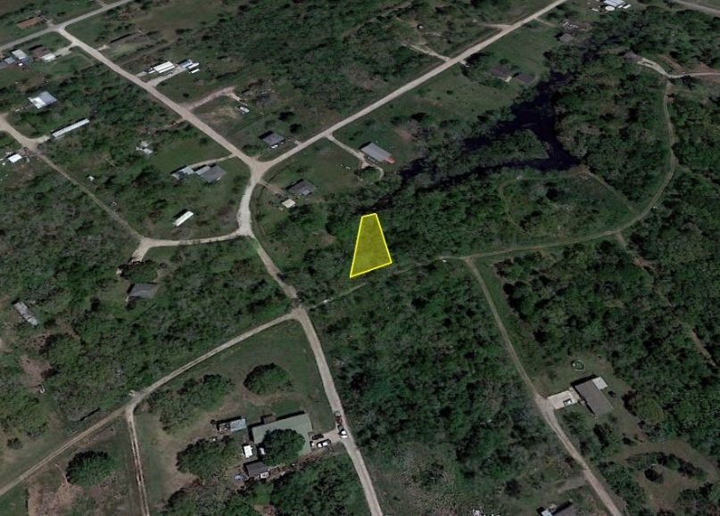 4815 El Lago Dr, Brazoria, TX 77422 - photo 1