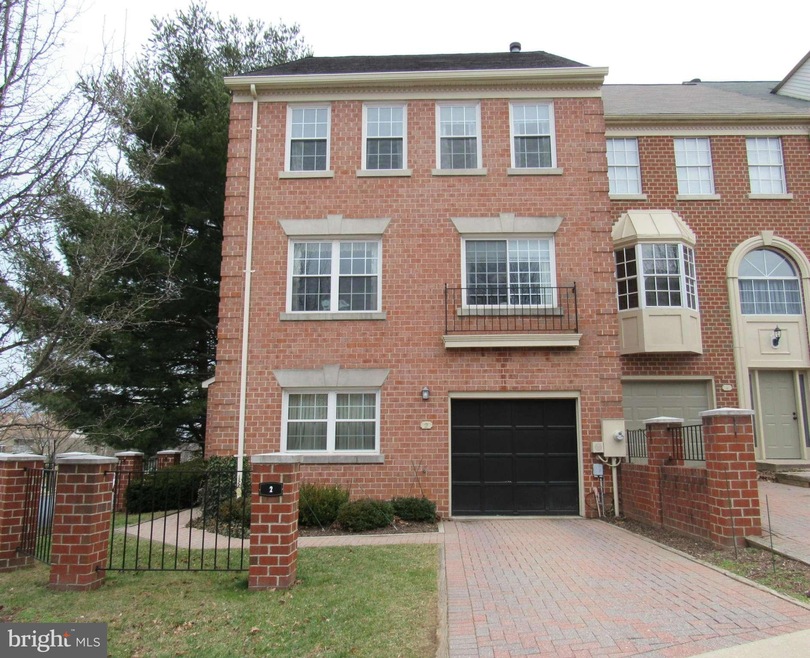 2 Coach House Dr, Owings Mills, MD 21117 - photo 1