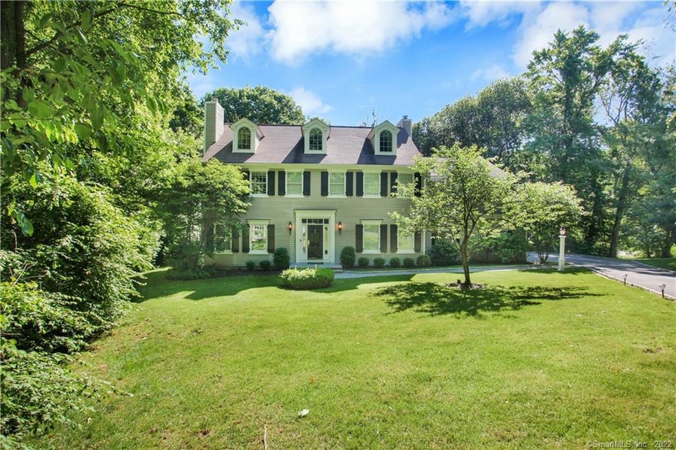 176 Gerdes Rd, New Canaan, CT 06840 - photo 1