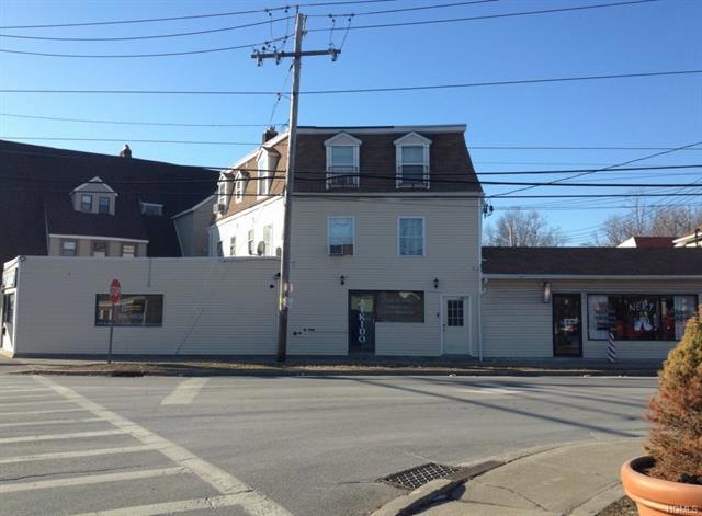 2 North St unit 202, Washingtonville, NY 10992 - photo 1