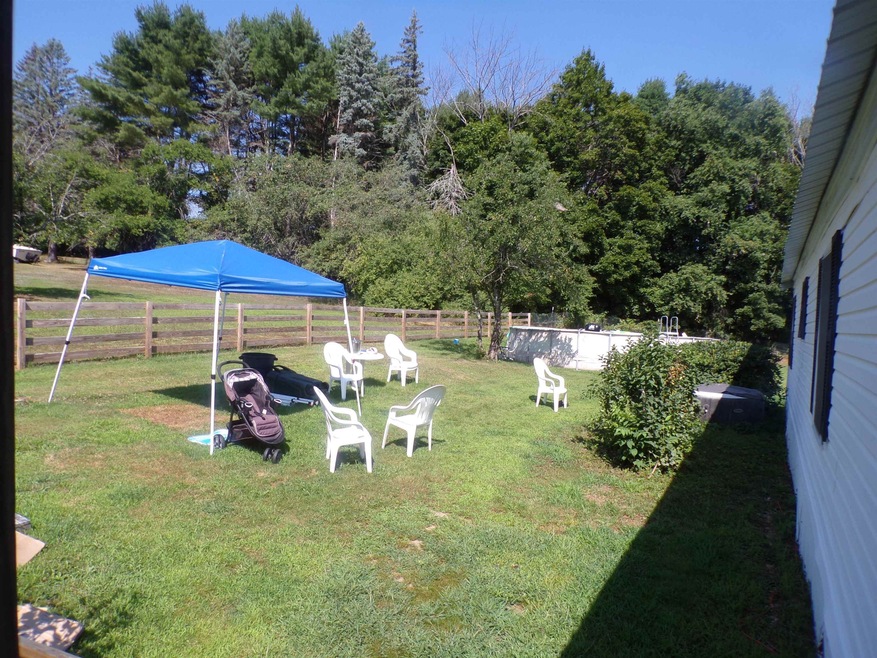 75 Concord Hill Rd, Pittsfield, NH 03263 - photo 1