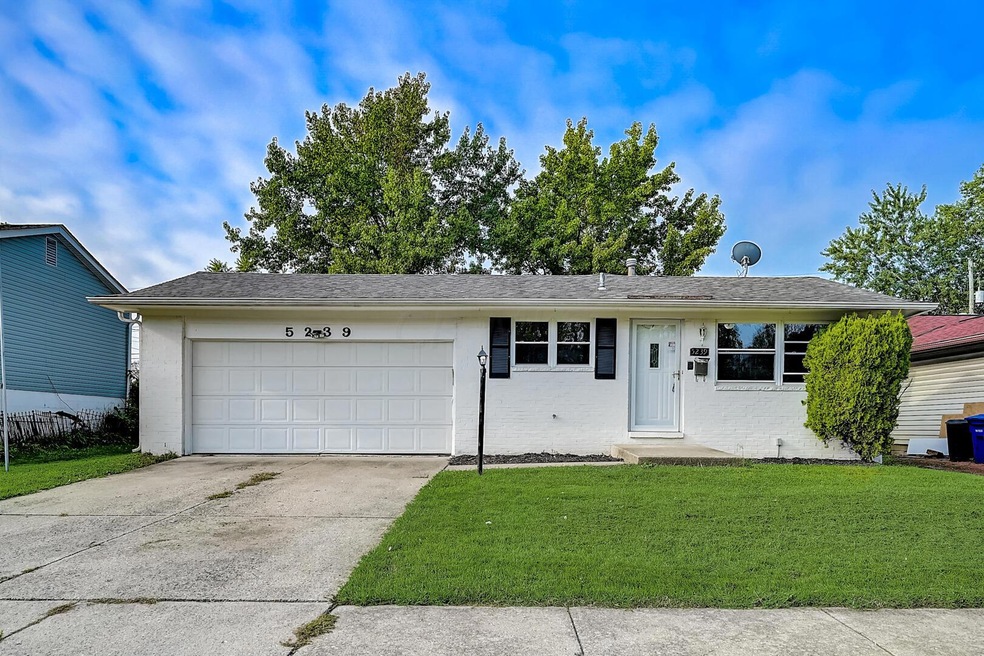 5239 Hacket Dr, Columbus, OH 43232 - photo 1