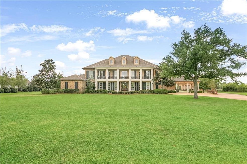 14193 River Rd, Luling, LA 70070