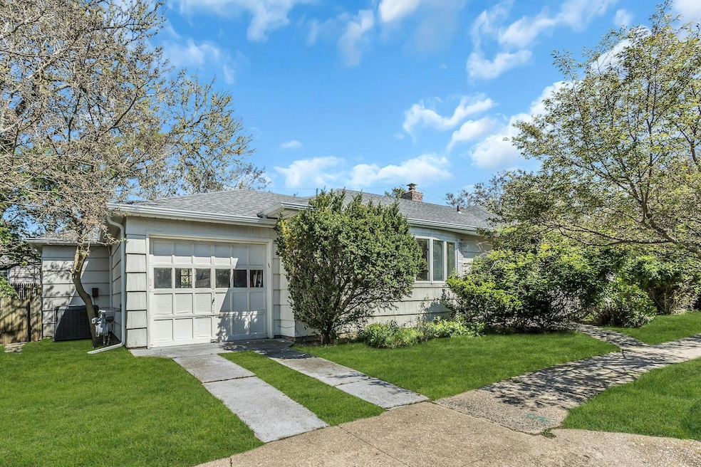 140 Mitchell Ave, Long Beach, NY 11561 - photo 1