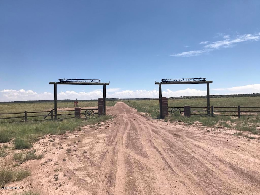 Entry into Bonito Valley