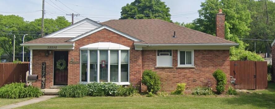 Pending $229,900 • Co-Listing Agent