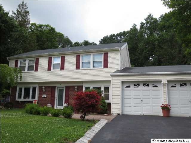 14 Jubilee Cir, Matawan, NJ 07747 - photo 1