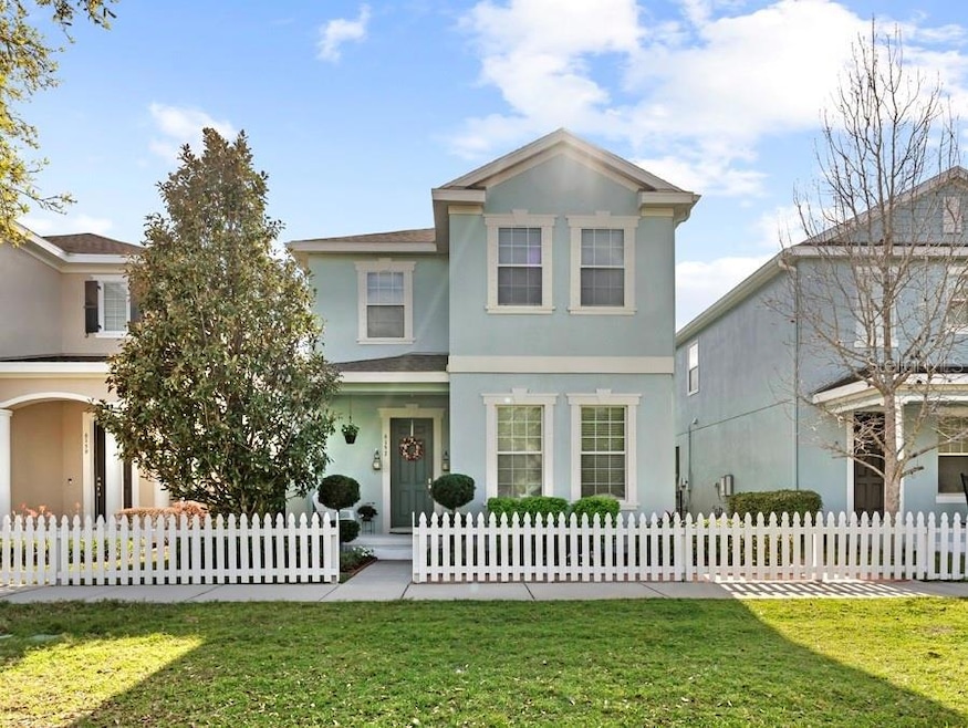 This spacious, charming home is located in the wildly popular Winthrop community!  It's a walkable neighborhood, just steps from Publix,   Starbucks, Acropolis, pizza, and several more dining options, boutiques, and lots more!