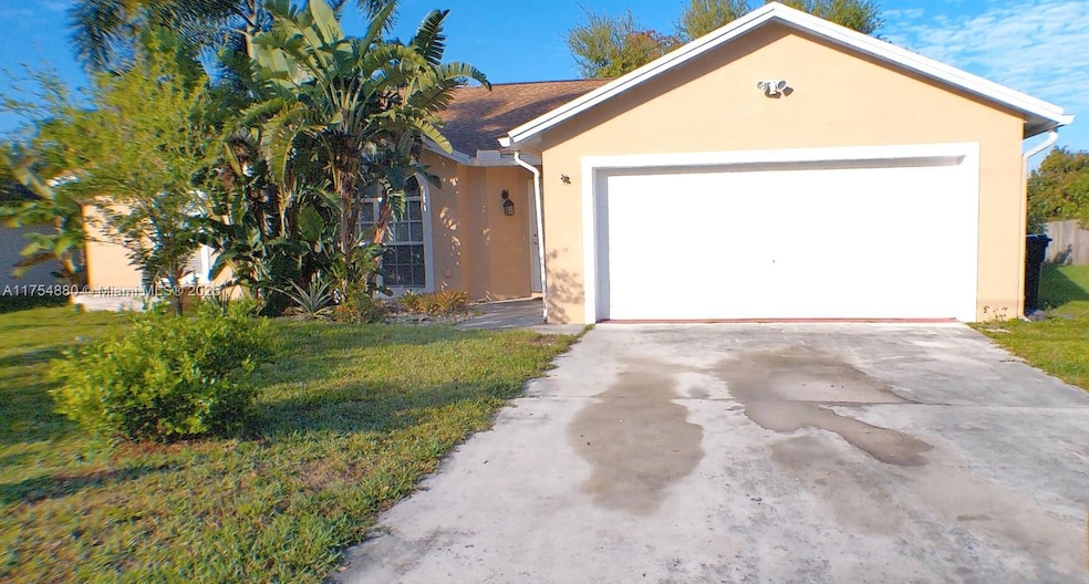 3259 SE Pinto St, Port Saint Lucie, FL 34984 - photo 1