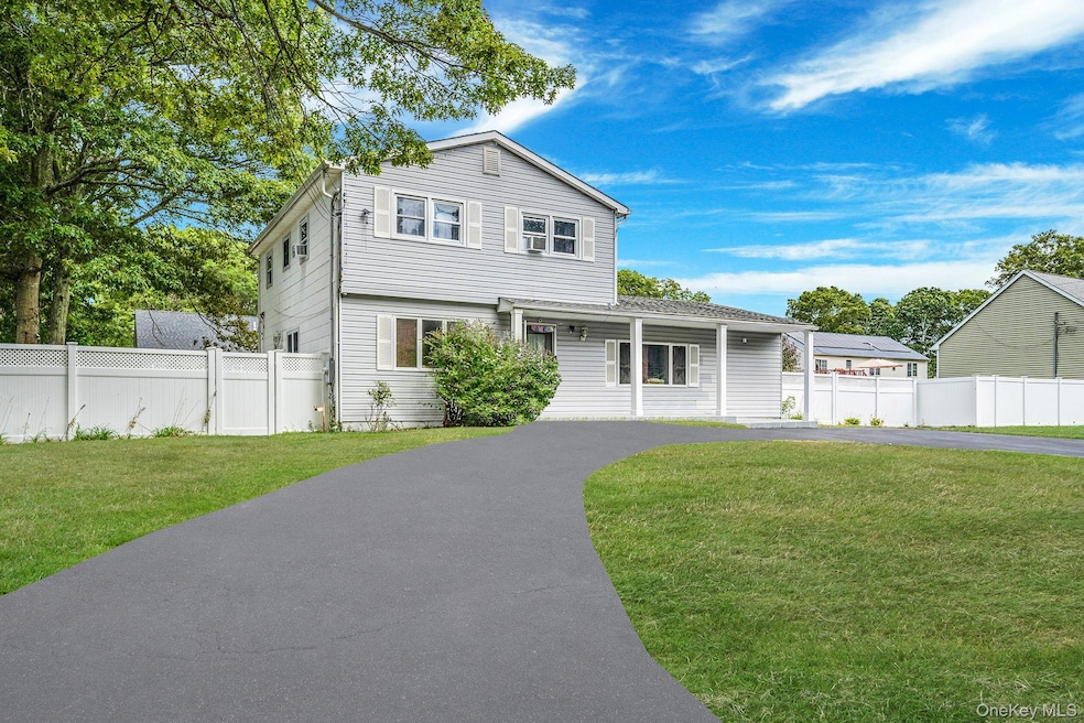 Pending $620,000 • Co-Listing Agent