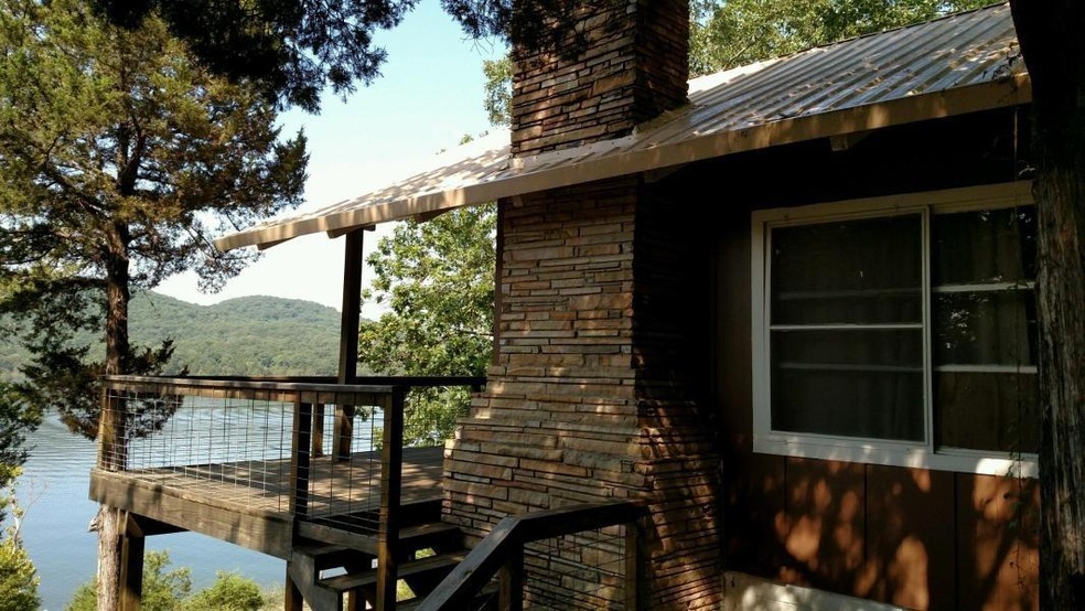 1621 Peninsula Dr, Shell Knob, MO 65747 - photo 1