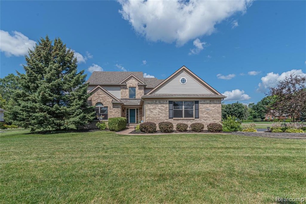 Exellent Curb Appeal