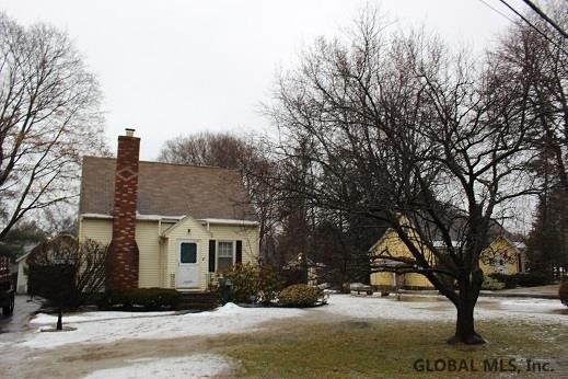 71 Swaggertown Rd, Schenectady, NY 12302 - photo 1