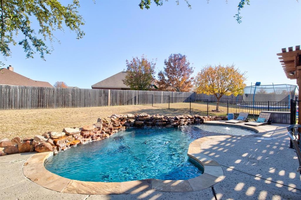 3124 Meandering Way, Granbury, TX 76049 - photo 1