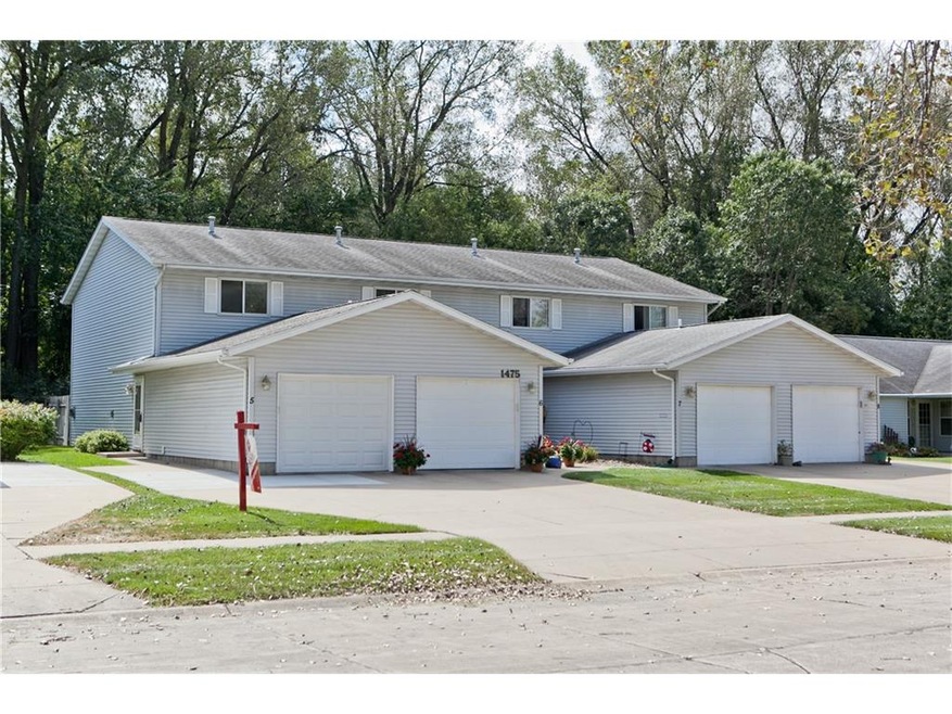 End unit, backs up to private, nice wooded area.