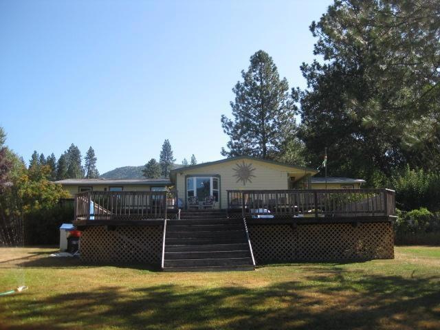 567 Earhart Rd, Rogue River, OR 97537 - photo 1
