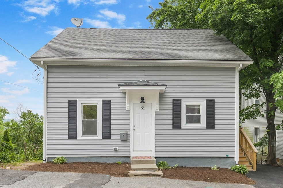 8 Whittier St, Worcester, MA 01605 - photo 1