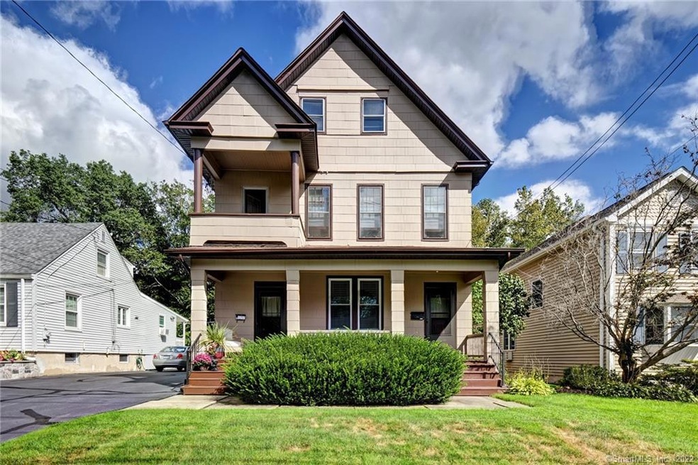 220 Raymond Rd, West Hartford, CT 06107 - photo 1