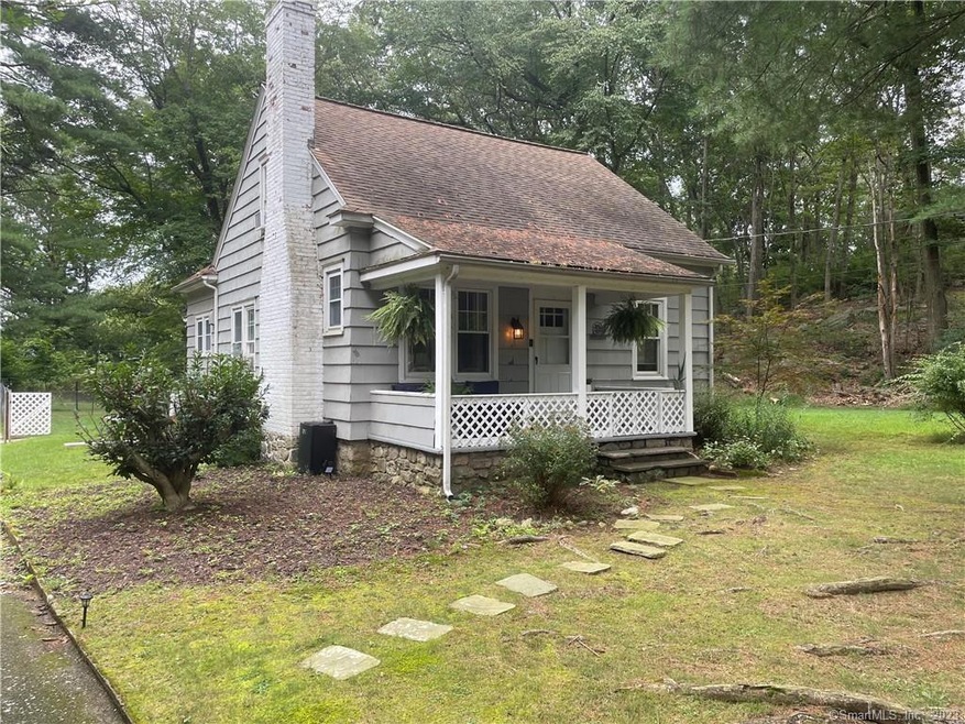 32 Horseshoe Rd, Wilton, CT 06897 - photo 1