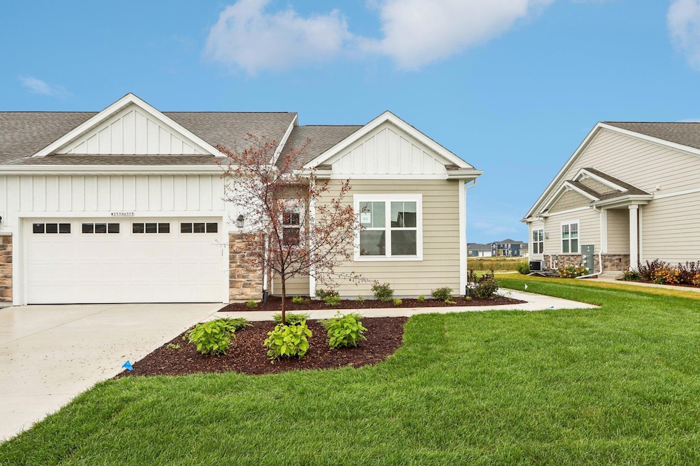 W253 N6579 Aspen Ln-001