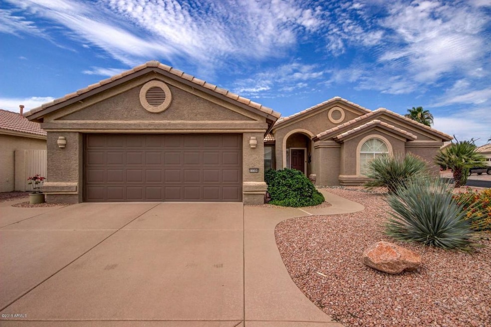 15504 W Piccadilly Rd, Goodyear, AZ 85395 - photo 1