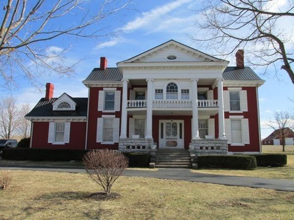 912 Lexington Rd, Harrodsburg, KY 40330 - photo 1