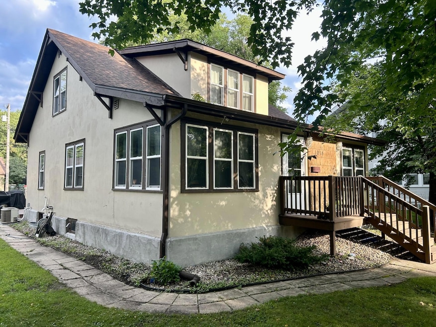 1014 Elm St, Alexandria, MN 56308 - photo 1