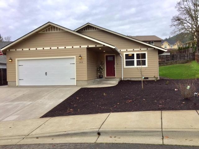 103 Vista Cir, Rogue River, OR 97537 - photo 1