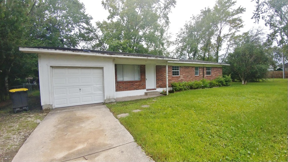 7594 Raborn Ln, Jacksonville, FL 32210 - photo 1