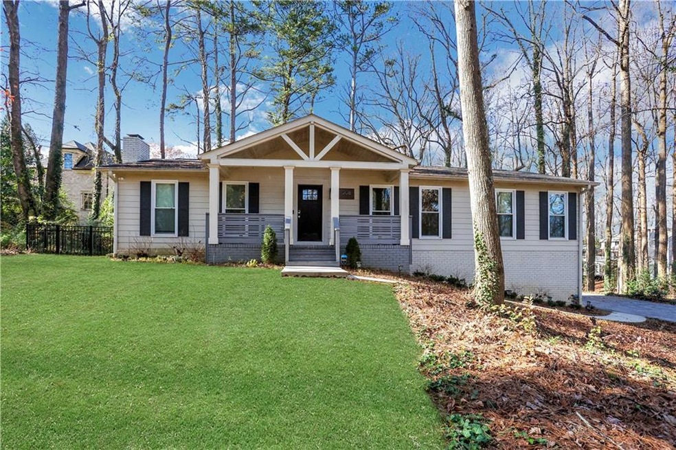 View of front of property featuring a front yard a