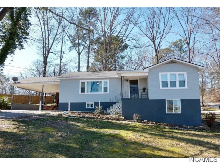 709 Cleveland Ave NW, Cullman, AL 35055 - photo 1