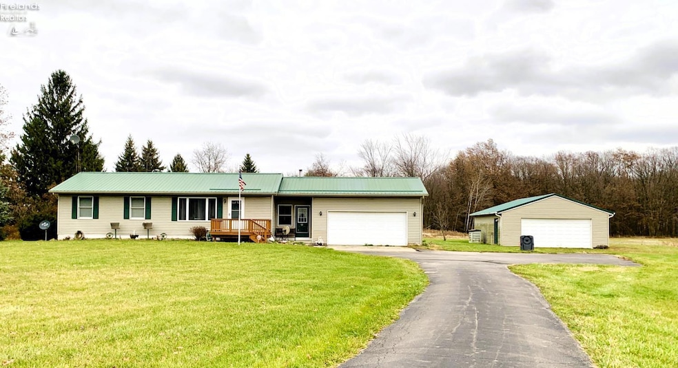 2860 Derussey Rd, Collins, OH 44826 - photo 1