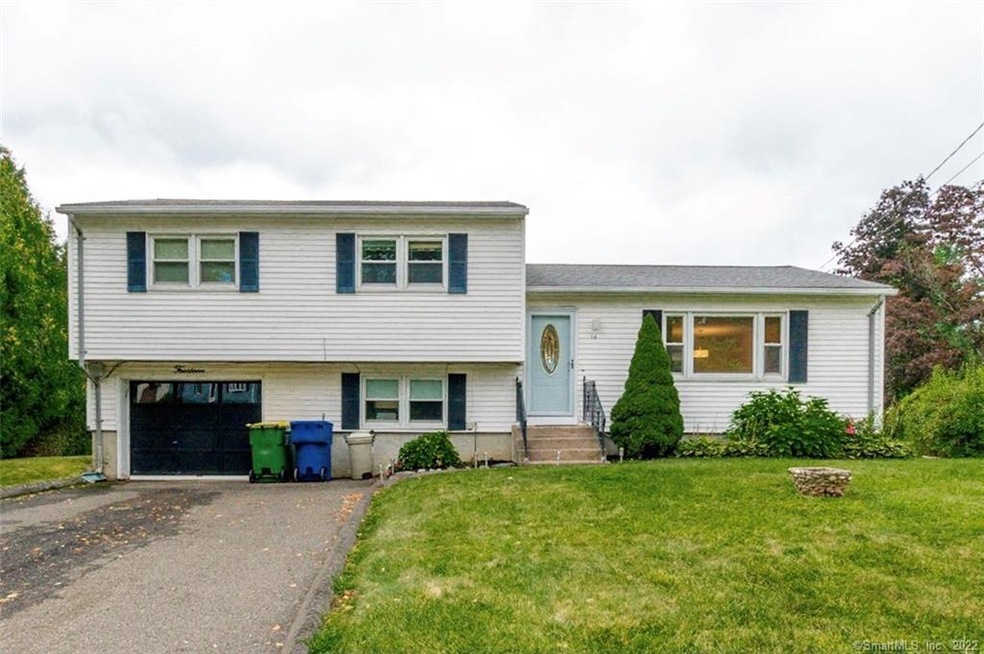 14 Dellwood Dr, Waterbury, CT 06708 - photo 1