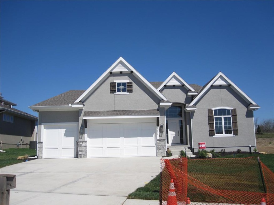 25818 W 96th St, Lenexa, KS 66227 - photo 1