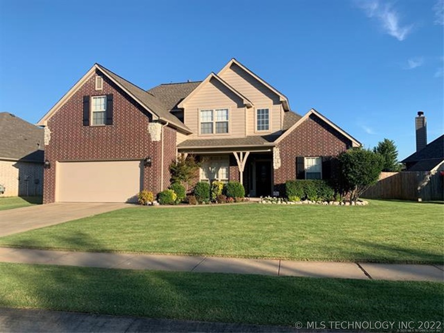 2405 S 10th St, Broken Arrow, OK 74012 - photo 1