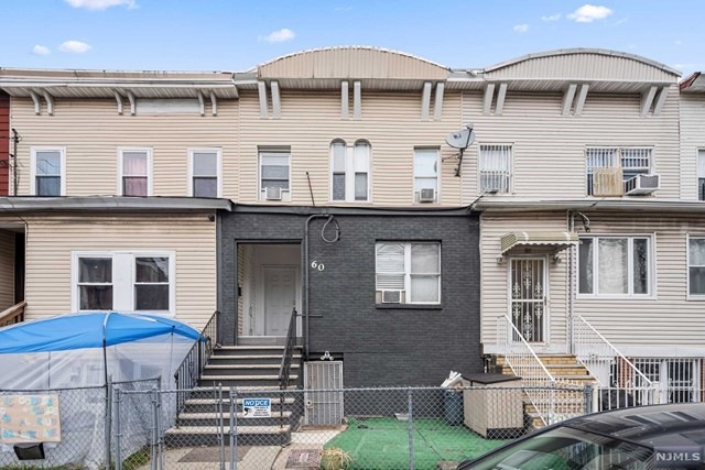 60 Jewett Ave, Jersey City, NJ 07304 - photo 1
