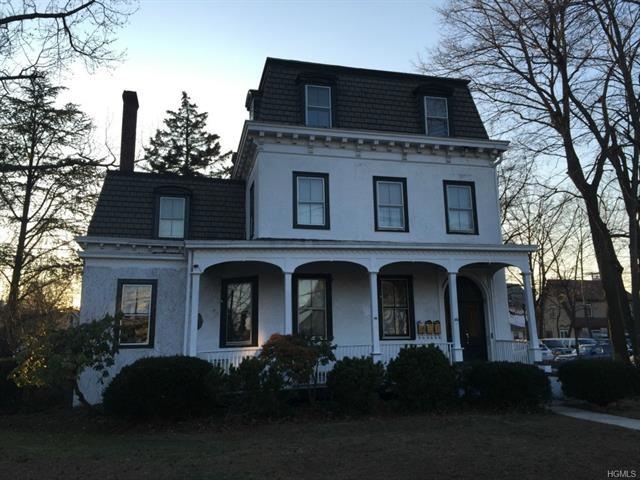 460 N Barry Ave unit 3, Mamaroneck, NY 10543 - photo 1