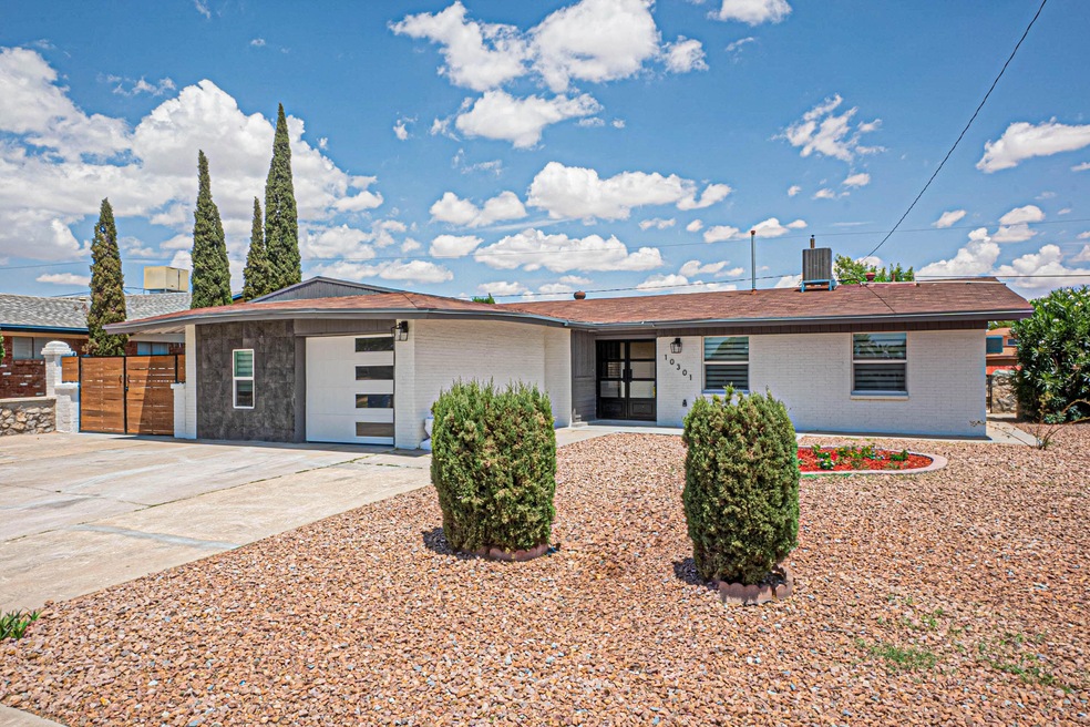 10301 Ashwood Dr, El Paso, TX 79925 - photo 1
