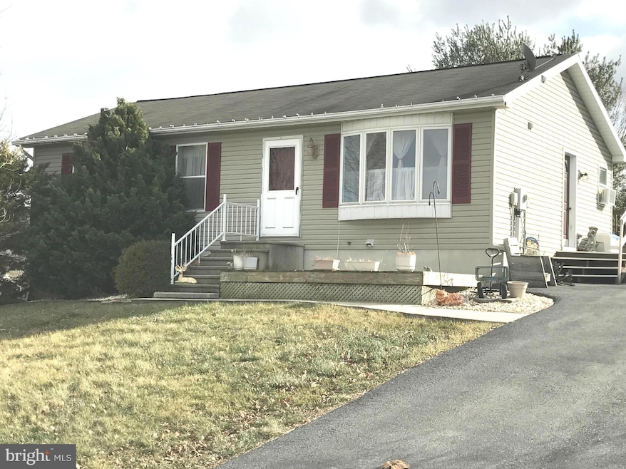 2698 Tattoo Dr, Chambersburg, PA 17202 - photo 1