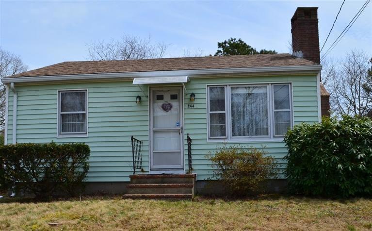 244 Edgewater Dr W, East Falmouth, MA 02536 - photo 1
