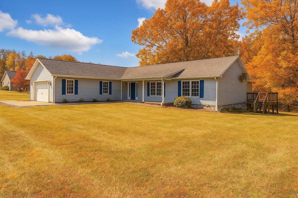 Under Contract $409,850 • Co-Listing Agent